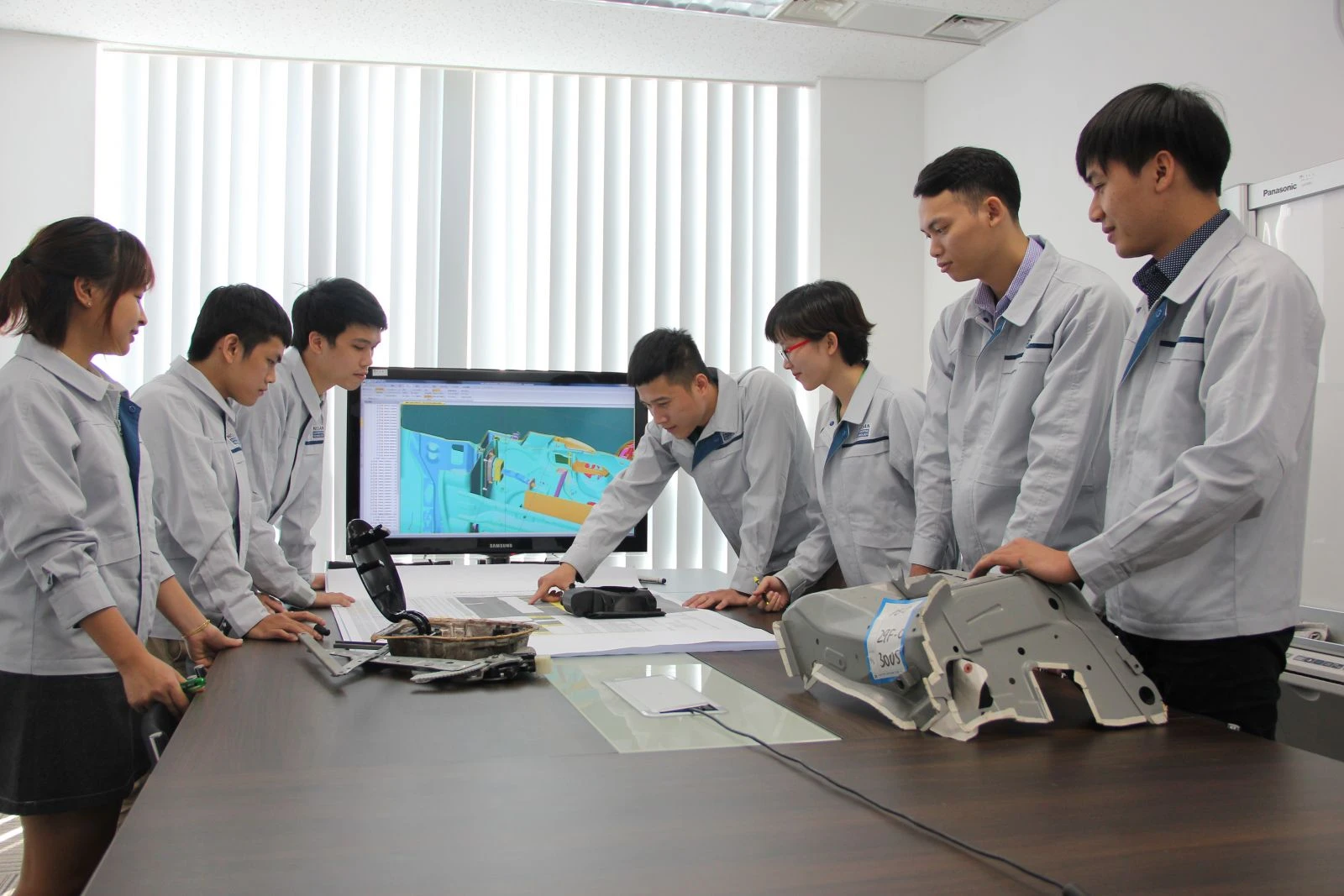 Kỹ sư Nhật Bản vùng Tohoku