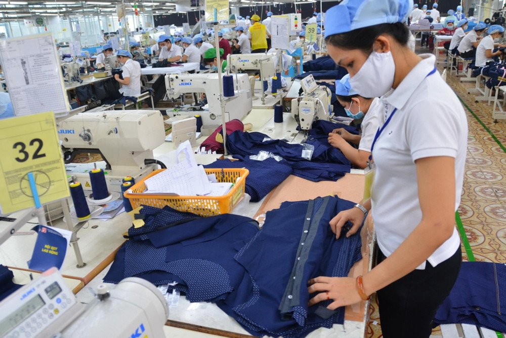 Xuất Khẩu Lao Động Bền Vững: Tương Lai Của Nguồn Nhân Lực Việt Nam